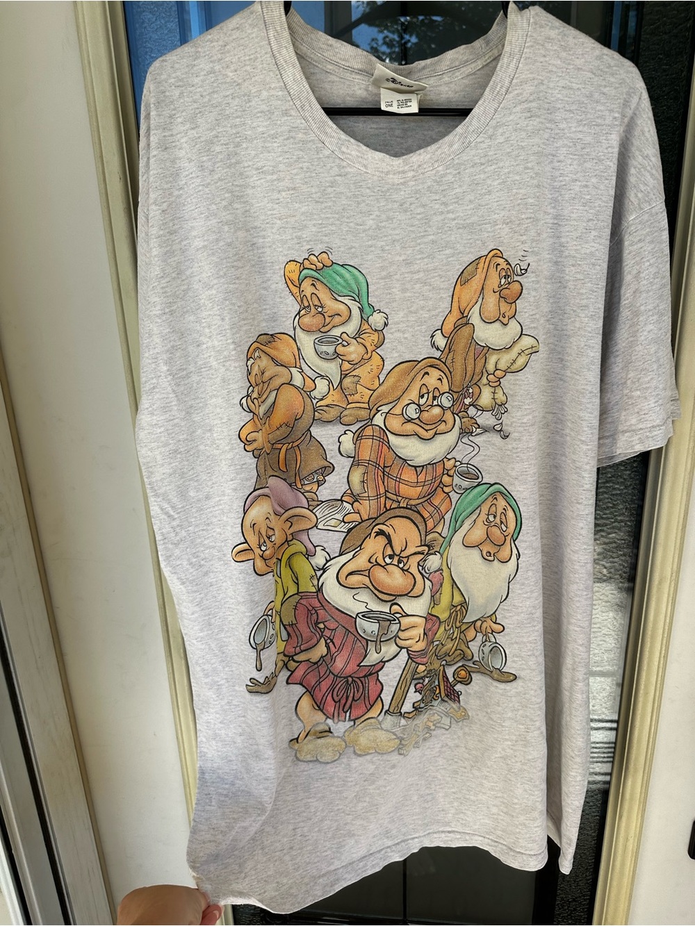 90s Disney Vintage Seven Dwarfs Sleep Shirt